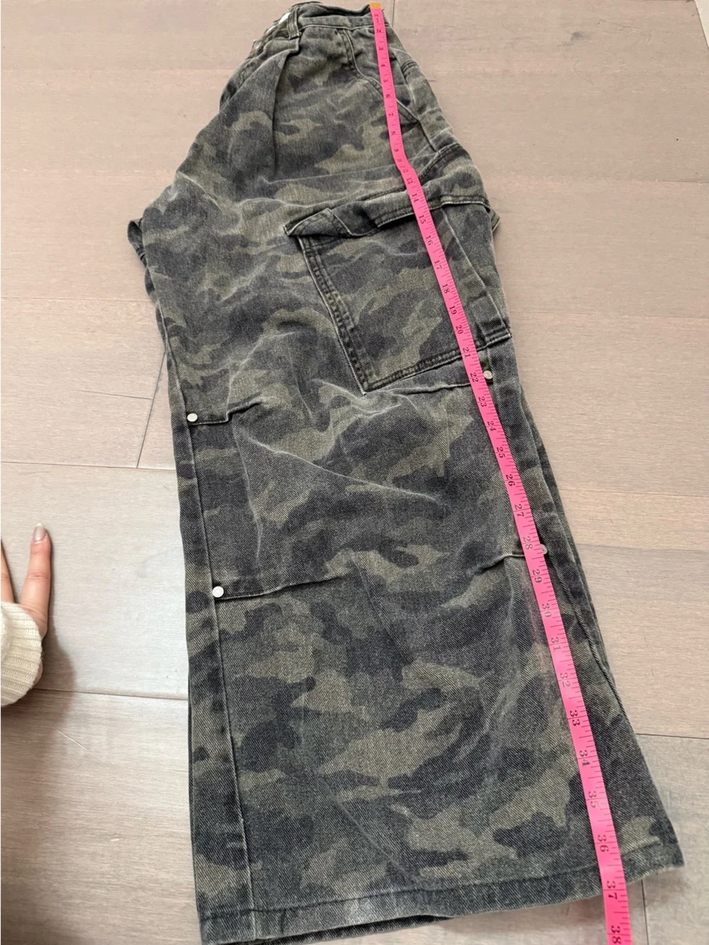 Men's Camo Cargo Pants - Olive Green